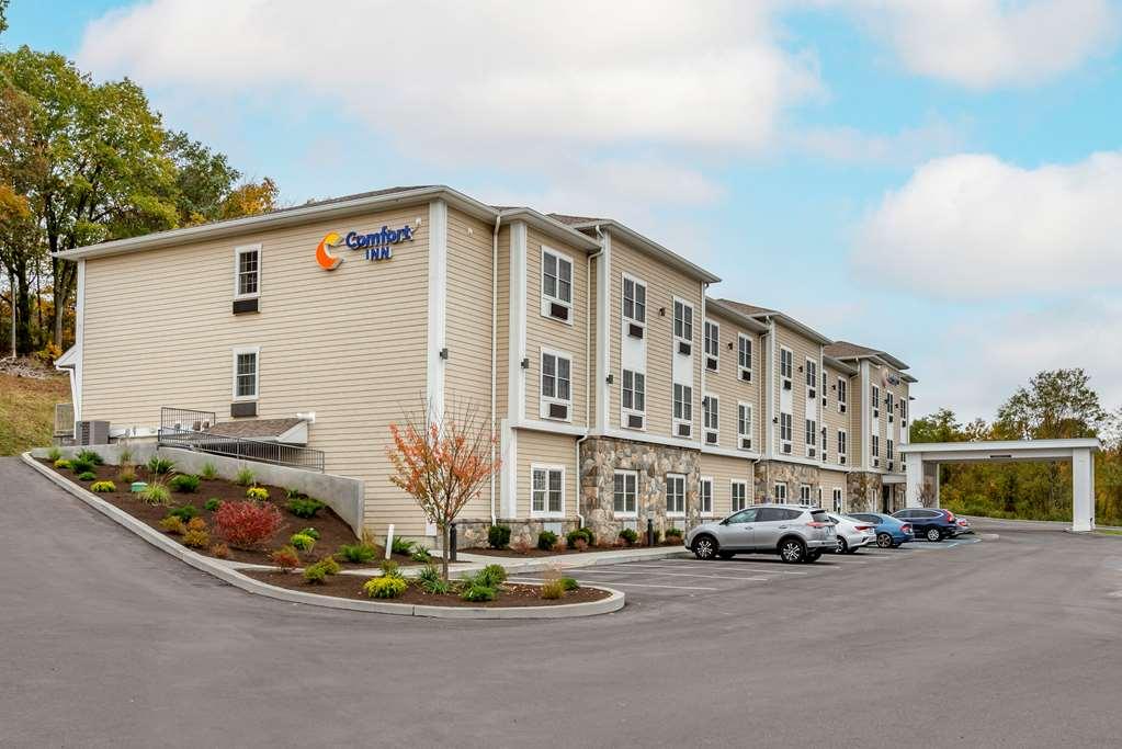 Brewster Comfort Inn מראה חיצוני תמונה